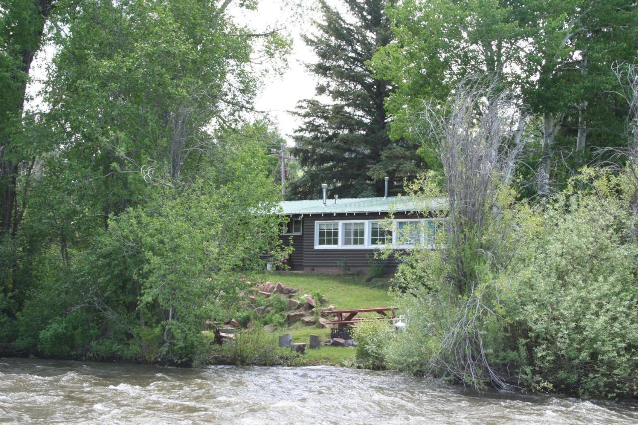 Rolling R Guest Ranch Guest House Meeker Exterior photo